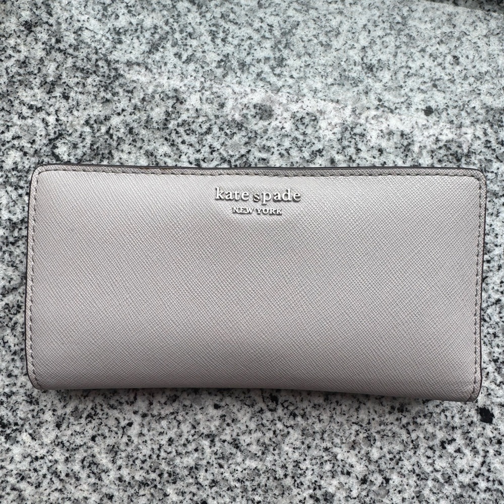 Kate Spade Light Gray Women's Wallet